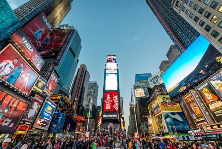 Steps From Times Square Apartment New York City Exterior photo